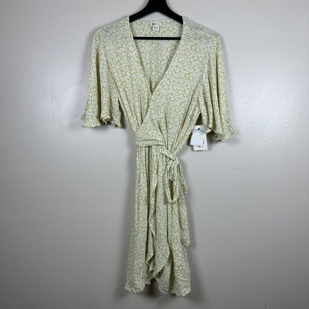 Billabong Women's Large Wrap Dress Agave Green Floral Short‎ Sleeve NEW